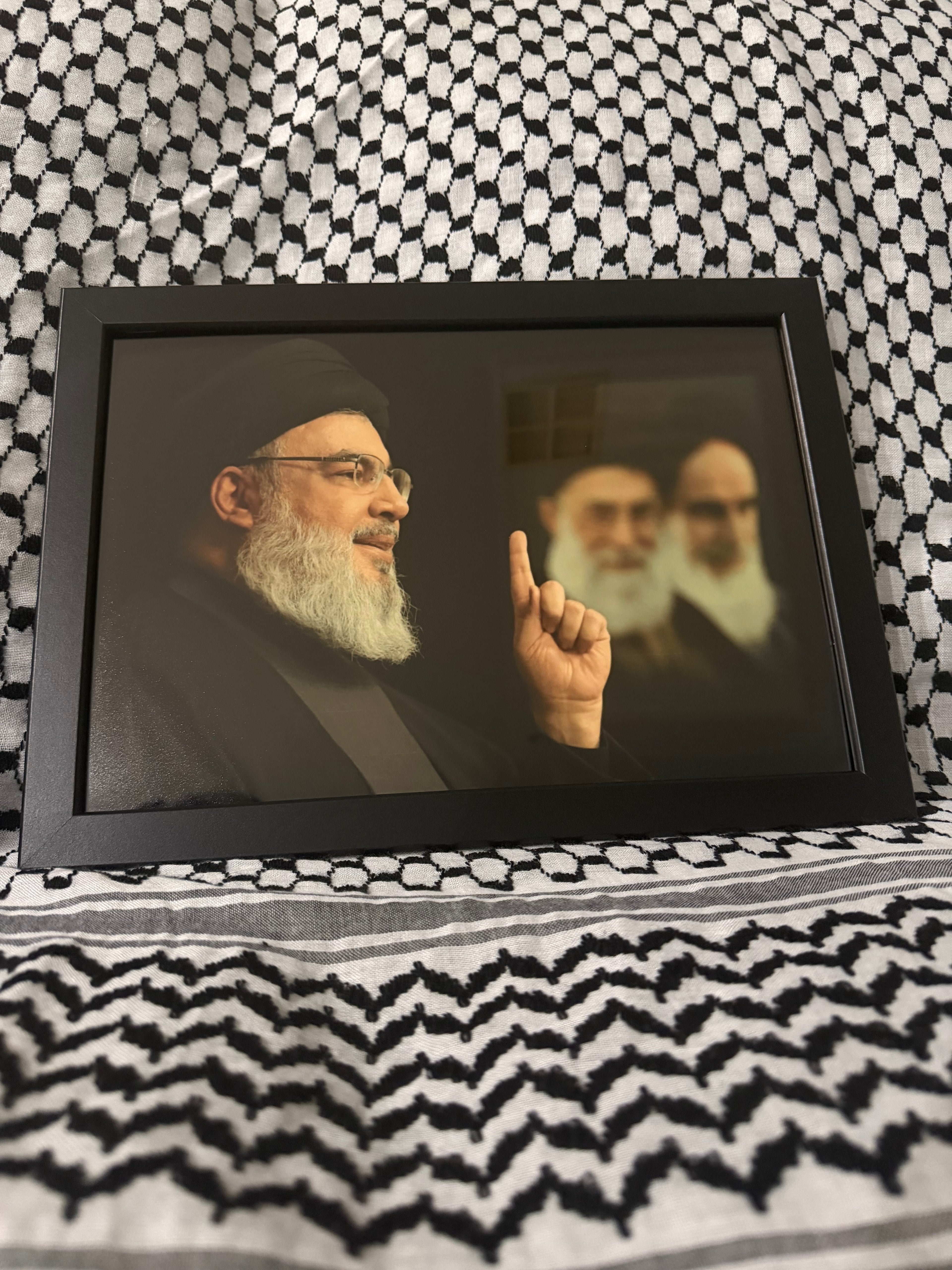 The Guiding Hand (Large Frame) - PRE ORDER